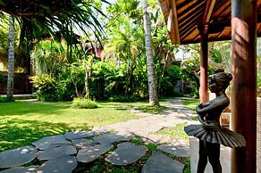 Secluded Beachfront Villa Manis, 5br, Candidasa