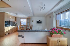 Pool & Wellness Chalet Sunshine