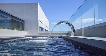 ONOMA Hotel