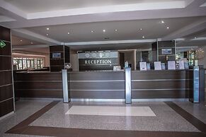 Hotel Amfibia Beach