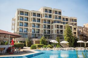 Hotel Amfibia Beach