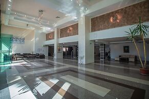 Hotel Amfibia Beach
