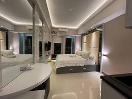 Cosmy Benson Apartment at Pakuwon Mall