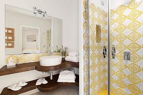 Exclusive Luxury Villa with Pool and Spa