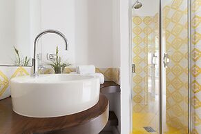Exclusive Luxury Villa with Pool and Spa