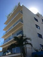 Polo 54 Downtown Apartments