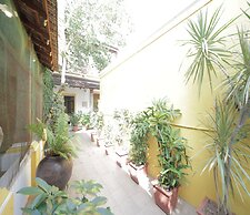 Dumas Guest House
