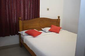 Haleemas Residency