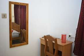 Haleemas Residency