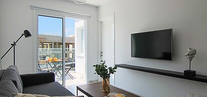 Phaedrus Living- Seaside Lighthouse 74