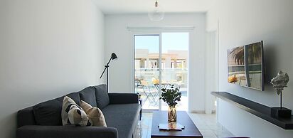 Phaedrus Living- Seaside Lighthouse 74