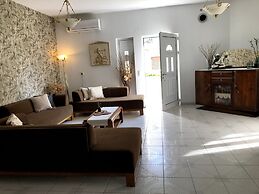 Rosy's House