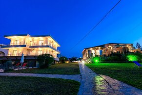 Georgia Apartments