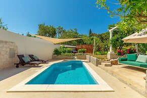 Villa Pomalo