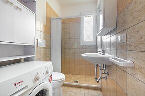 2149 Villa Elena