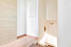 2149 Villa Elena