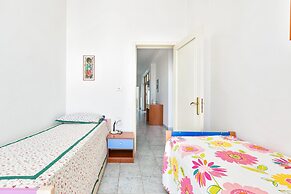 2186 Attico Demetra