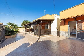 2147 Villa Giulia & Sara