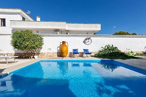 2084 Villa Graziana