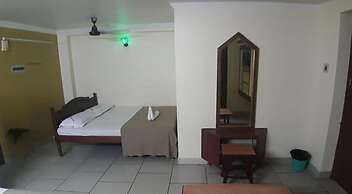 Hotel Nandha