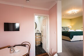 Lyme 1 Hotel
