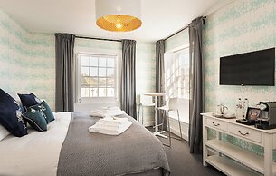 Lyme 1 Hotel