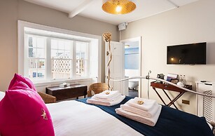 Lyme 1 Hotel