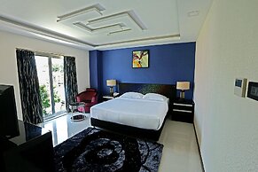 Hotel Million Day