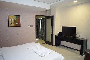 Hotel Million Day
