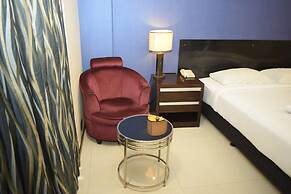 Hotel Million Day