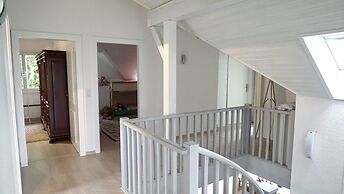 Stunning 6-bed Villa in Etoy