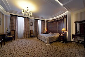 Grace Forum Hotel