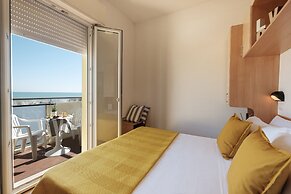 Hotel Oceanic