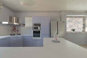2088 Villa Marilda