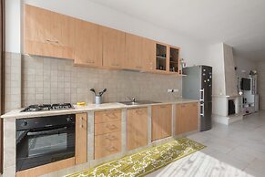 2088 Villa Marilda