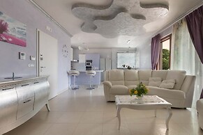 2088 Villa Marilda