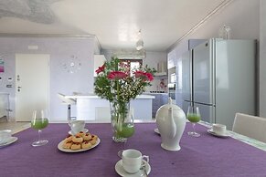 2088 Villa Marilda