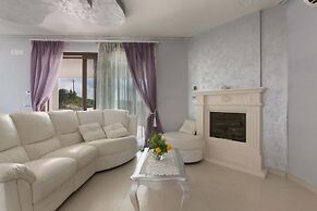2088 Villa Marilda