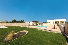 2088 Villa Marilda