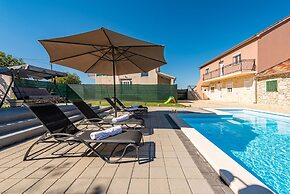 Villa Moki