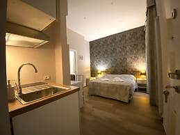 Hotelier 51