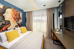 Neva Boutique Hotel