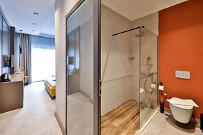 Neva Boutique Hotel
