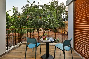 Neva Boutique Hotel