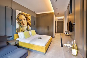 Neva Boutique Hotel