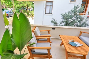 Neva Boutique Hotel
