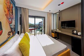 Neva Boutique Hotel