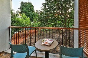 Neva Boutique Hotel