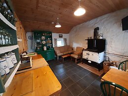 Cherrytreecottage - Cosy 19thcentury/pet Friendly