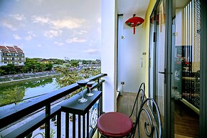 Hoi An Riverland Villa
